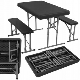 Folding table